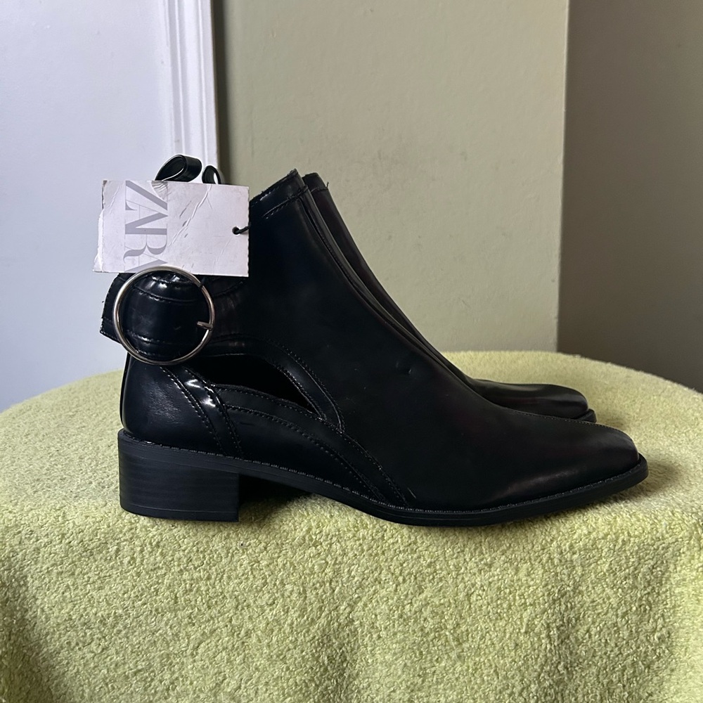 NWT Zara Sleek Black Ankle Booties Sz 9 - Picture 7 of 14